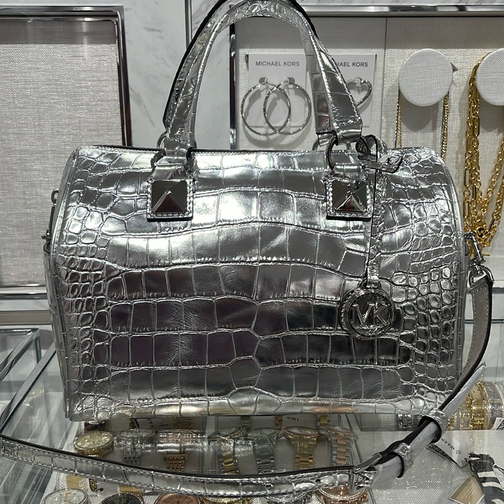 Michael Kors Grayson Md Metallic Crocodile Embossed Leather Satchel
Silver - Picture 10 of 16